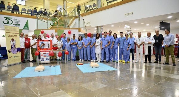 El Hospital Clínico de Málaga se suma al día de la Parada Cardio-respiratoria con un acto público