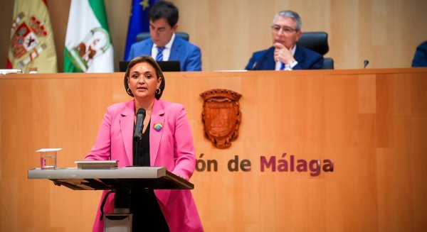 Del Cid presenta la candidatura de Torremolinos al EuroPride 2027 en la tribuna de alcaldes de la Diputación