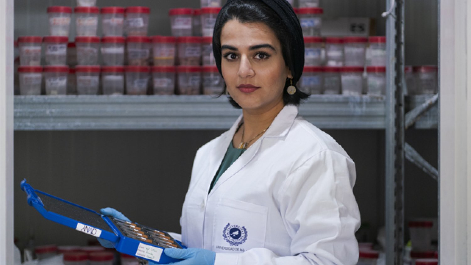 Una joven científica de la UMA logra el premio al mejor doctorado del mundo sobre materiales cementosos
