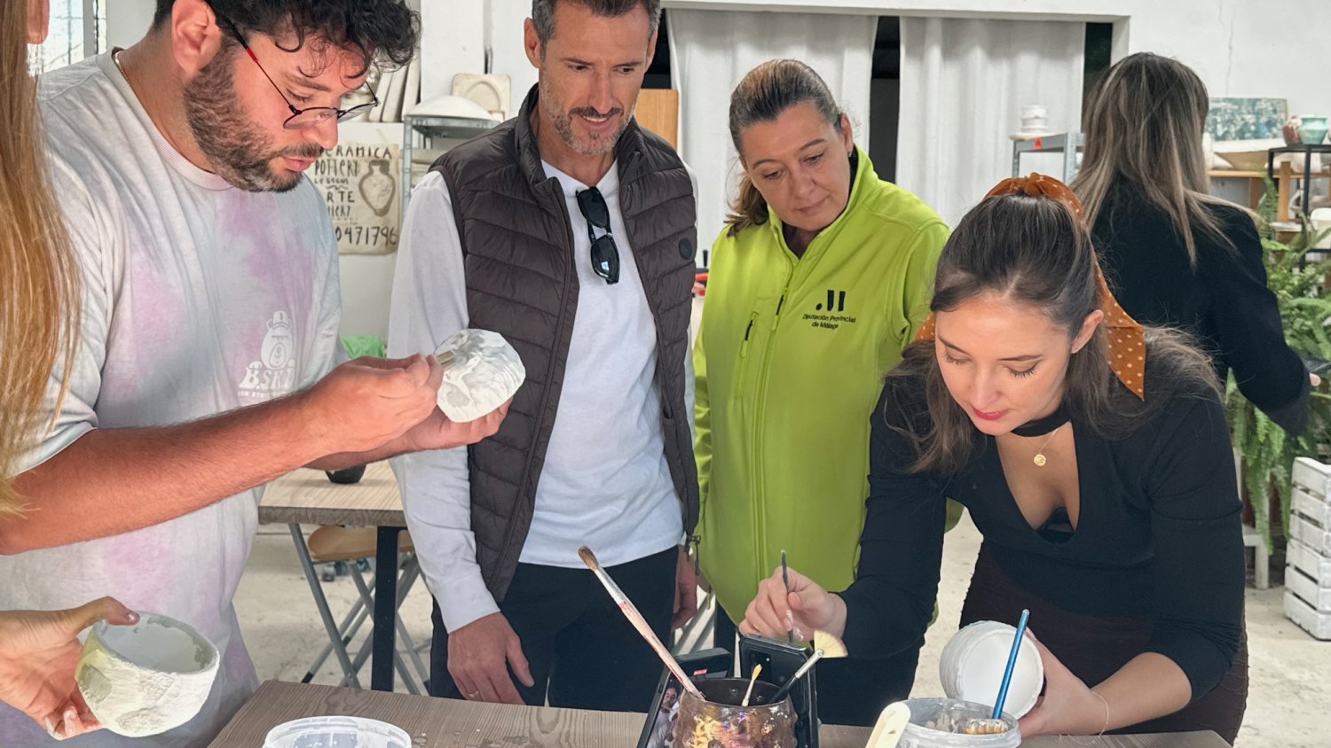 Artistas, influencers y emprendedores malagueños colaboran para crear oportunidades de empleo relacionadas con el arte
