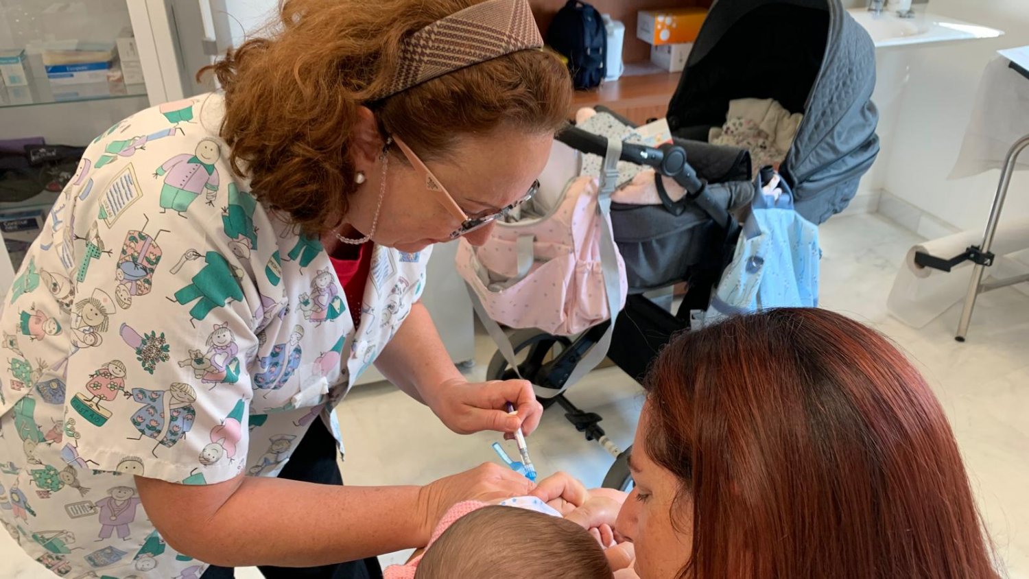 Más de 5.000 lactantes inmunizados en Málaga contra el Virus Respiratorio Sincitial desde que se inició la campaña