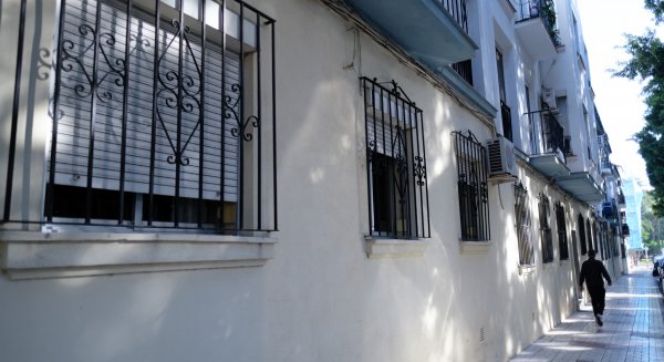 El 40% de las viviendas con daños estructurales de la barriada de Carranque se encuentran rehabilitadas