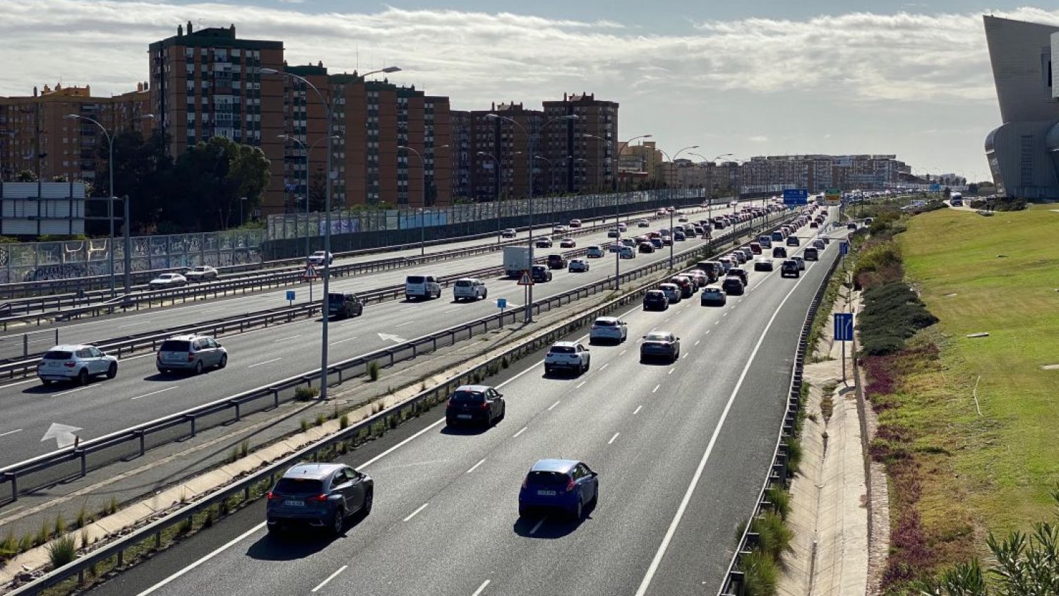 El Gobierno autoriza licitar por 38,8 millones de euros un contrato para la conservación de carreteras en la provincia de Málaga