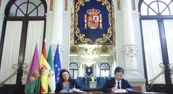 Málaga y Changzhou firman un protocolo para promover el intercambio educativo, económico, comercial y de turismo cultural