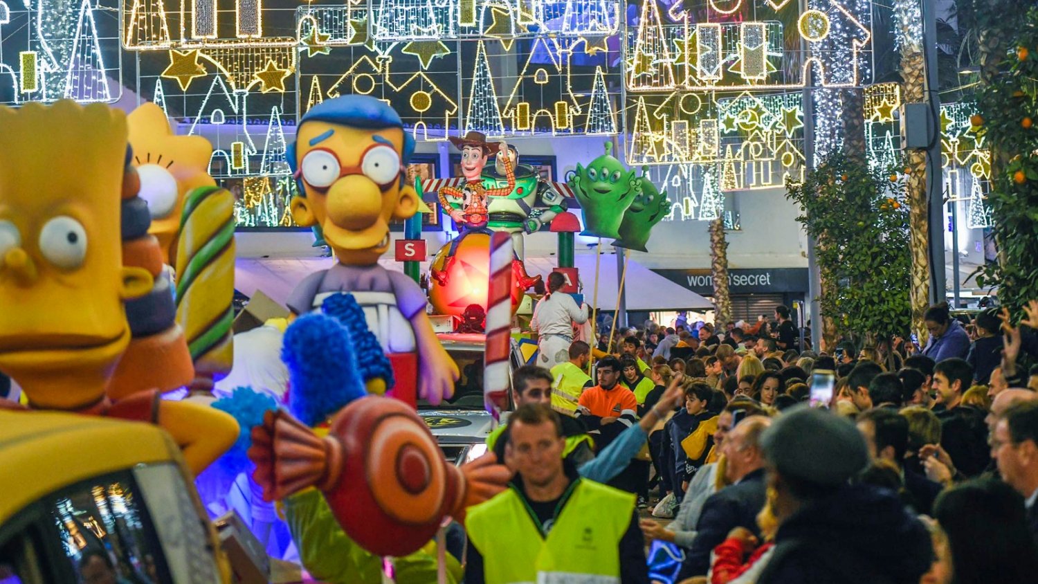 El Ayuntamiento de Torremolinos abre el plazo de solicitud de casetas para Navidad y para participar en la Cabalgata de Reyes 