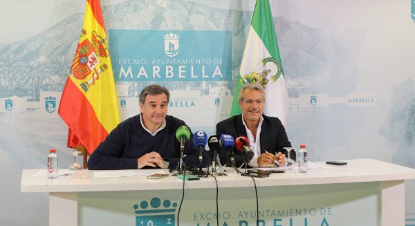 El Ayuntamiento de Marbella garantizará que las obras cubran los daños que se originen en los espacios públicos 