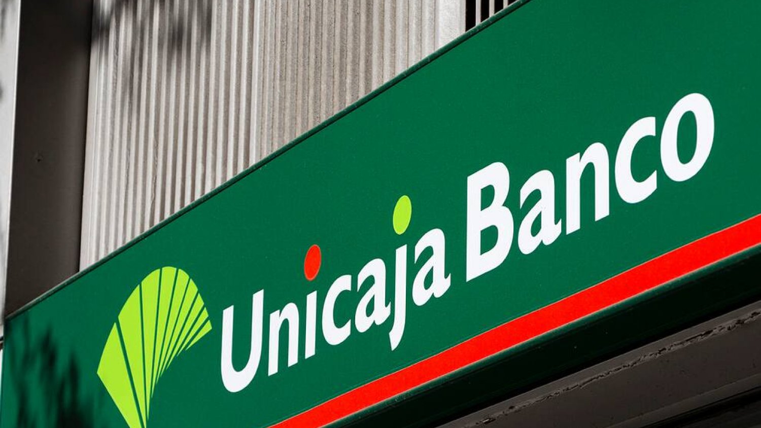 Unicaja incrementa su beneficio un 58% hasta los 451 millones de euros a cierre del tercer trimestre