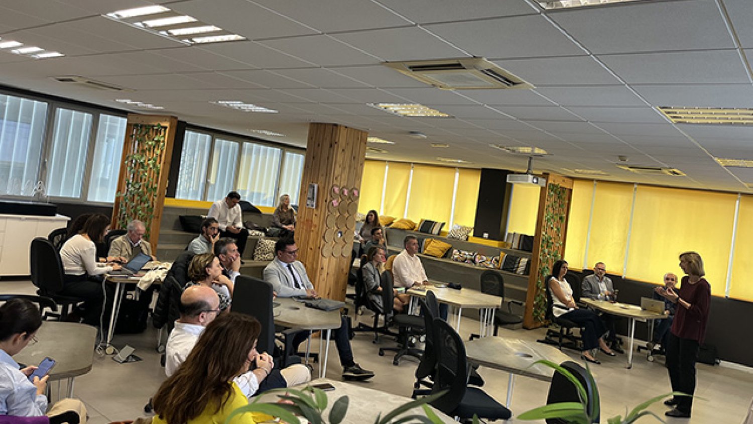 La UMA presenta a las empresas de Málaga TechPark su estrategia de empleabilidad y emprendimiento