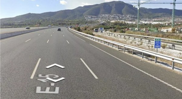 Cuatro heridos en una colisión múltiple en la A-7 a su paso por Alhaurín de la Torre