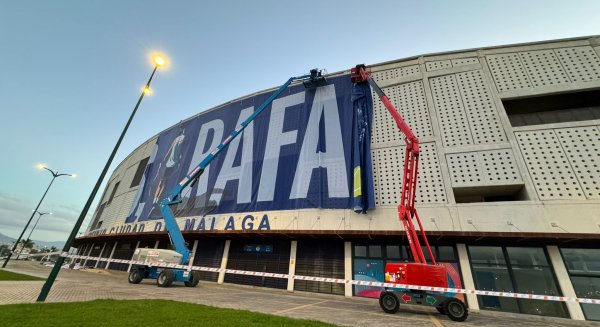 Málaga y la Costa del Sol lanzan una campaña para despedir a Nadal con el 'gracias' más grande jamás escrito 