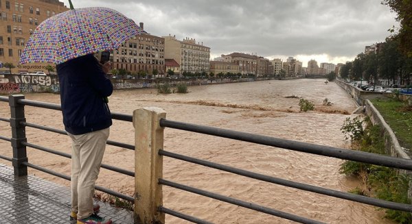 El 112 atiende durante la noche 244 incidencias relacionadas con la DANA, la mayoría en Málaga