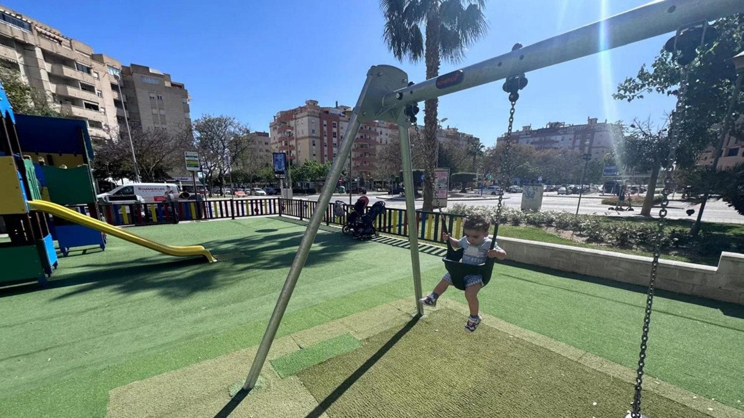 Los parques públicos vallados y perimetrados de Málaga vuelven a abrir, a excepción del lineal de Campanillas