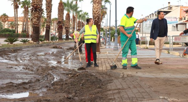 El alcalde de Torrox informa de la ausencia de incidentes graves tras el paso de la DANA