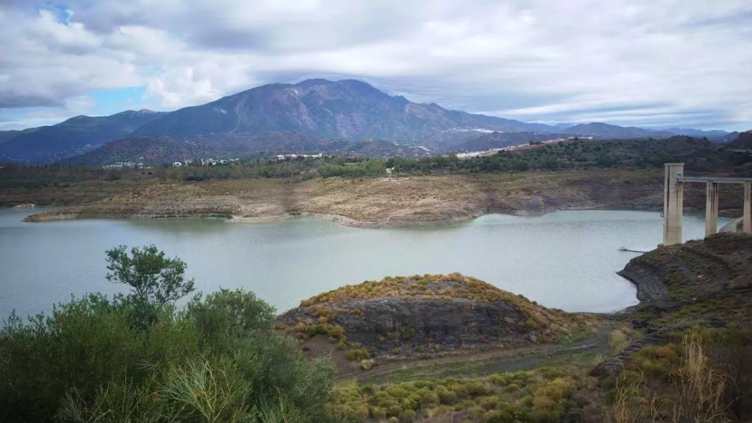 Las lluvias aumentan los embalses de Málaga en 20 hectómetros cúbicos