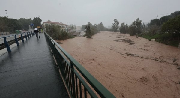 Vecinos desalojados de la zona de Campanillas pueden volver pero no los de la ribera del Guadalhorce