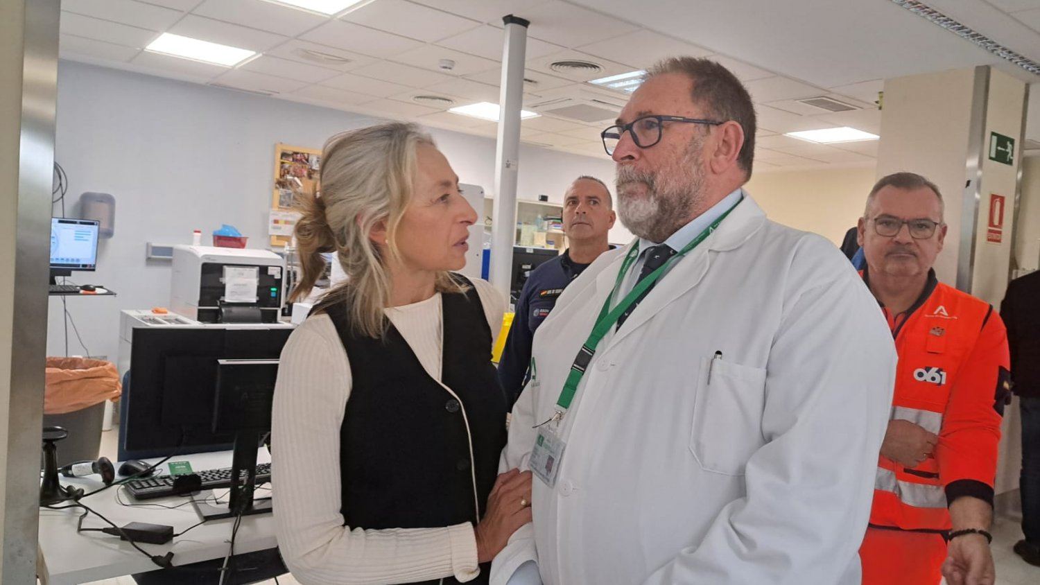 Rocío Hernández felicita a los sanitarios: “demuestran generosidad y compromiso a diario”