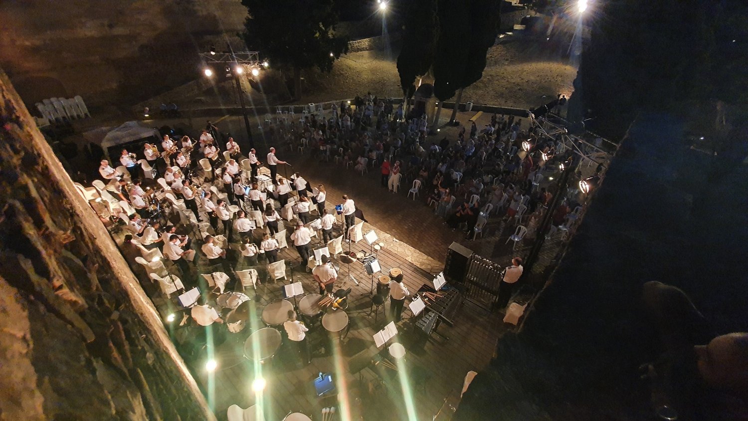 La Banda Municipal de Música cierra su temporada en el Castillo de Gibralfaro 'con ritmo latino'