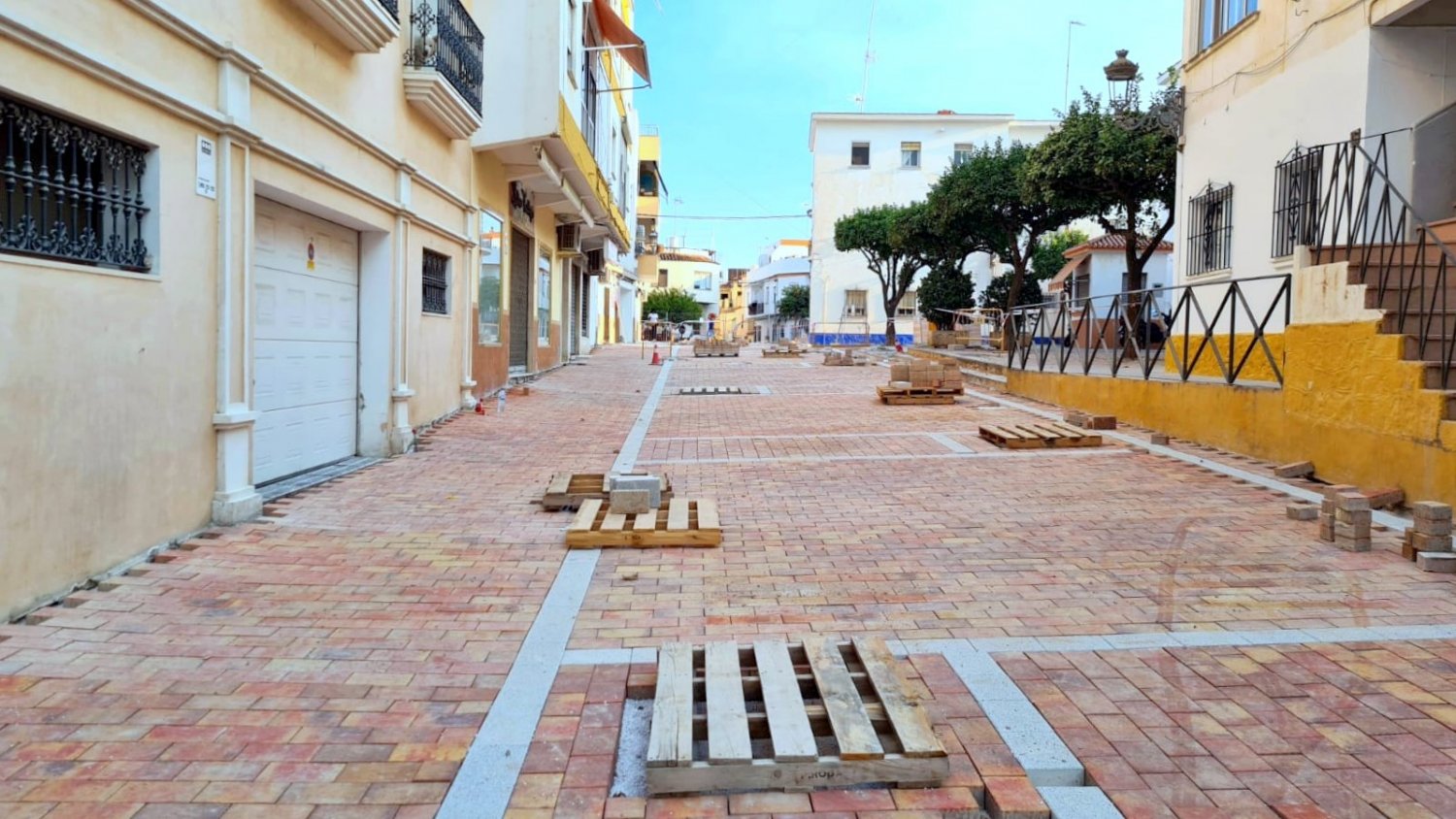 Las obras de remodelación de la calle Cardenal Herrera Oria llegan a su recta final
