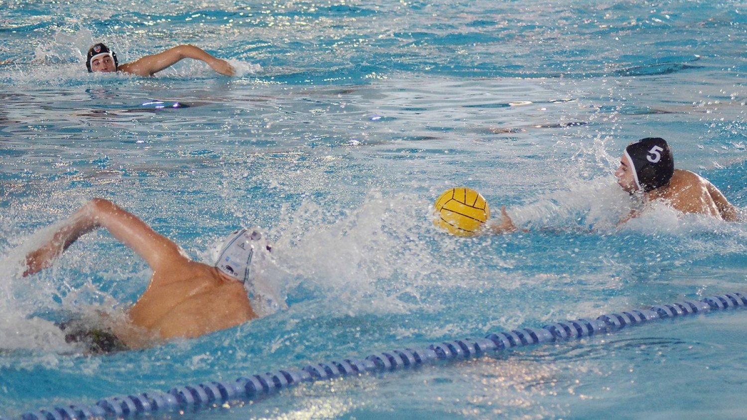 Duelos directos para los primeros equipos del Waterpolo Málaga