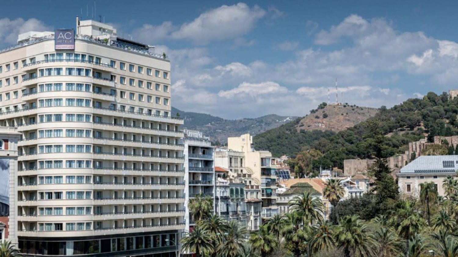 Aehcos denuncia la elevada carga impositiva que soporta el sector hotelero en la provincia
