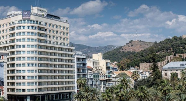 Aehcos denuncia la elevada carga impositiva que soporta el sector hotelero en la provincia