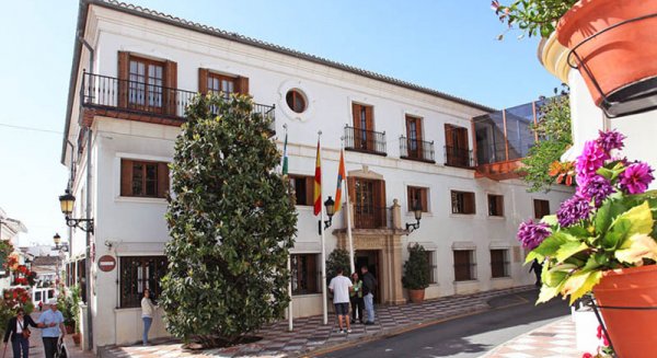 La Fiscalía investiga al Ayuntamiento de Benalmádena por la posible fragmentación de contratos públicos