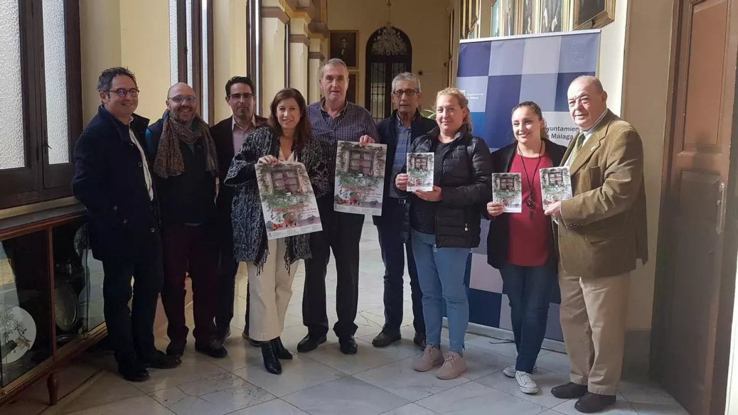 Llega la navidad a los corralones de Málaga en el barrio de la Trinidad y el Perchel 