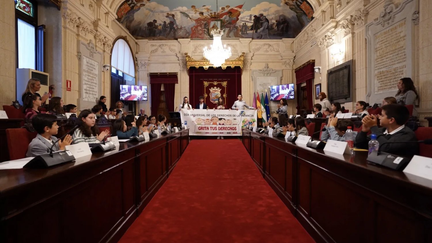 El 30º Pleno Infantil Municipal de Málaga abordará los derechos de la infancia, las redes sociales y la salud mental