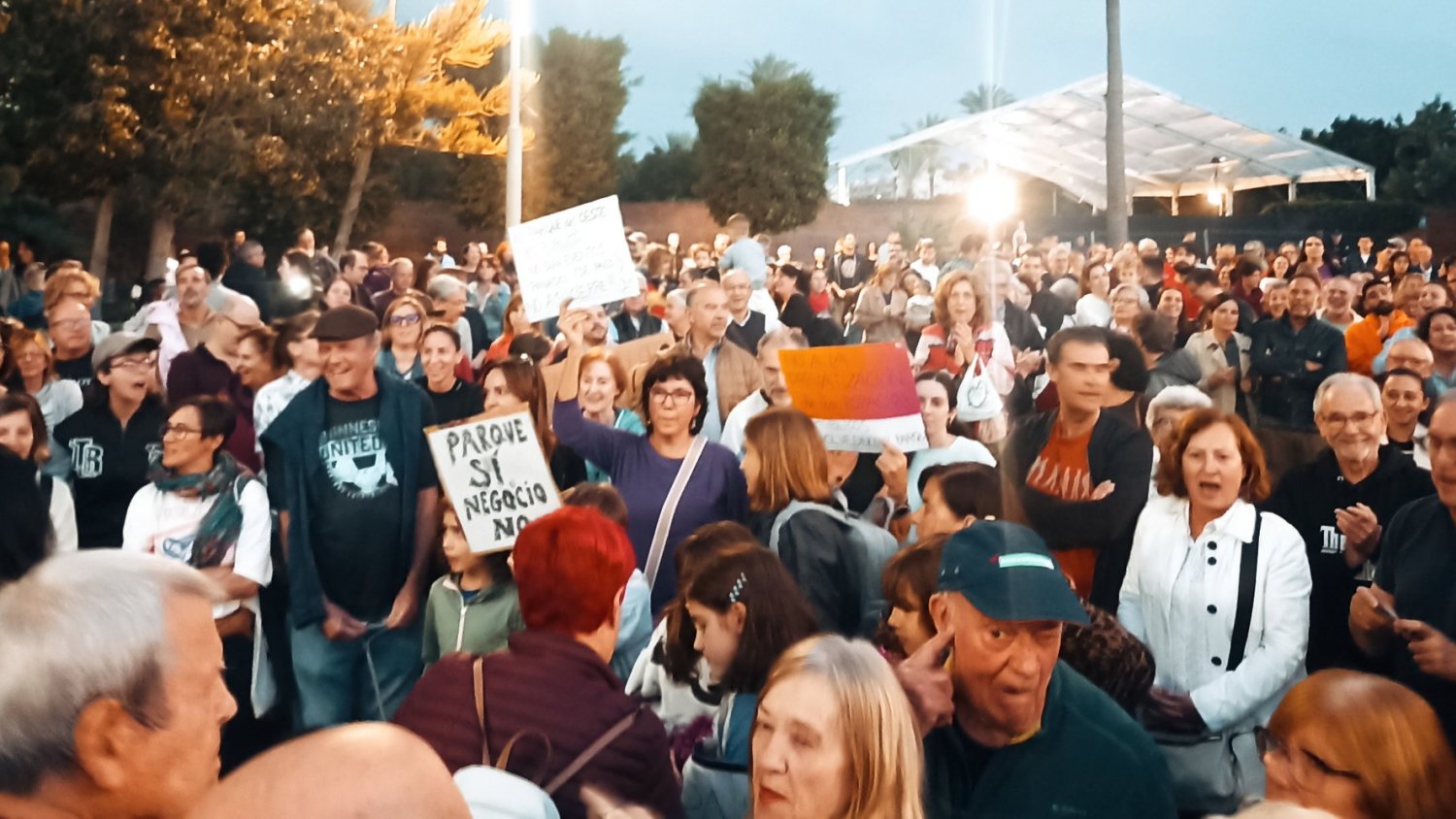 Con Málaga insta a la ciudadanía a movilizarse en defensa del Parque del Oeste 