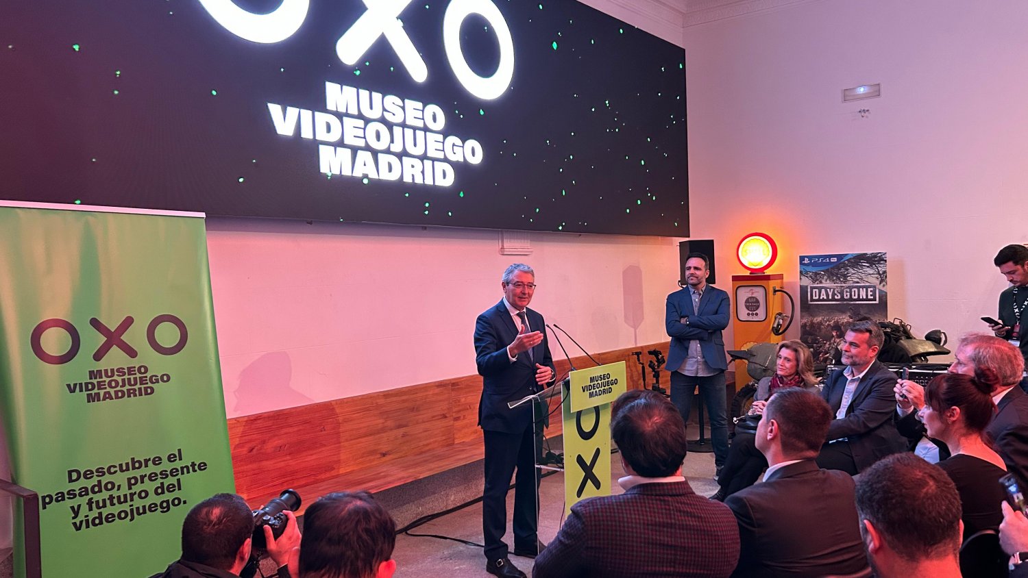Salado afirma que es un orgullo para Málaga que el éxito de OXO Museo del Videojuego se extienda a Madrid