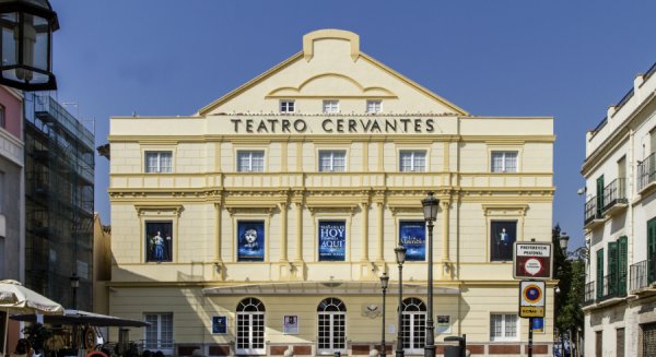 Un total de 2.320 personas participan en los 93 talleres gratuitos de envejecimiento en los 11 distritos de la ciudad