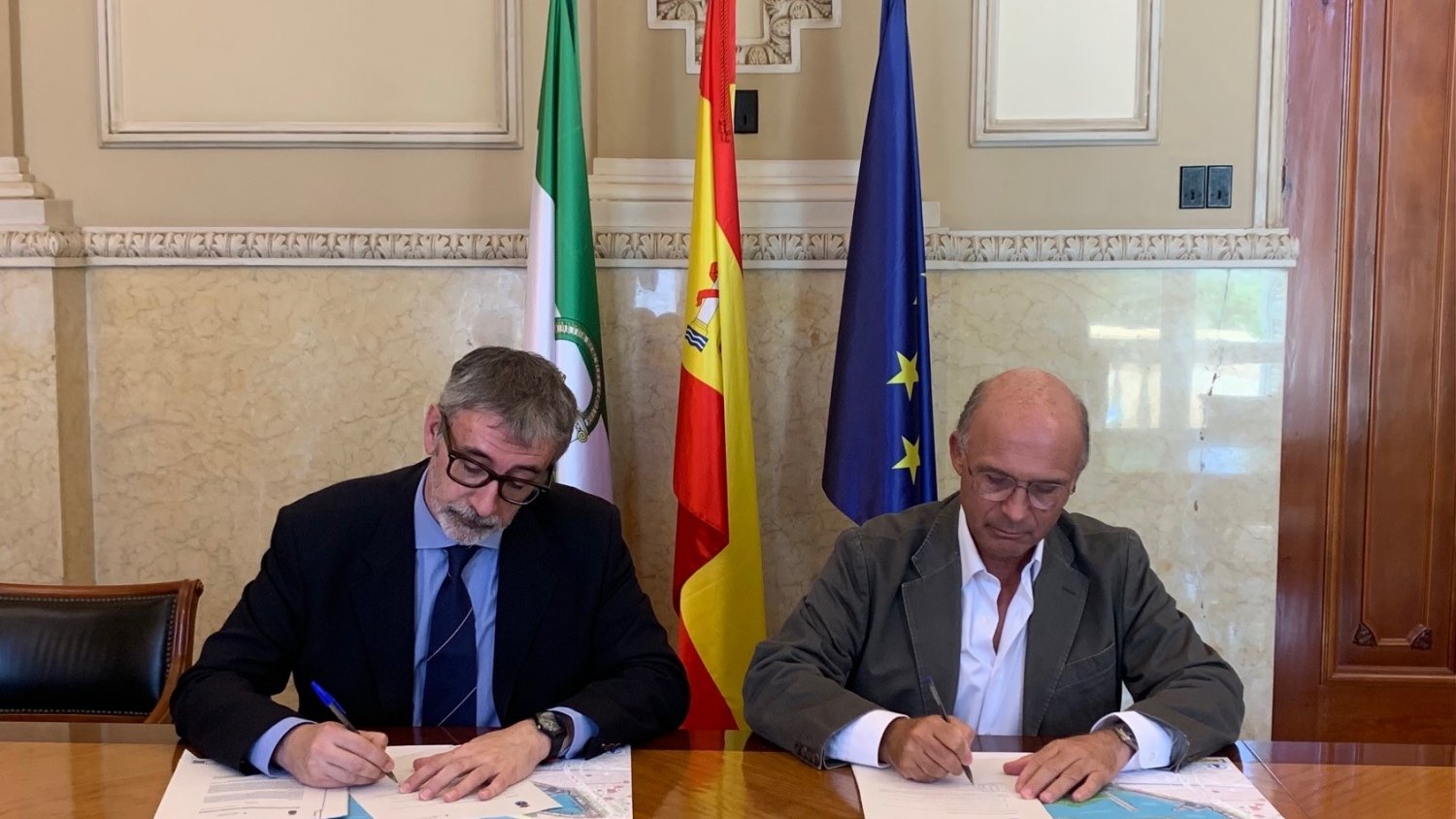 Universidad de Cádiz y el Puerto de Málaga impulsan la formación en logística e intermodalidad