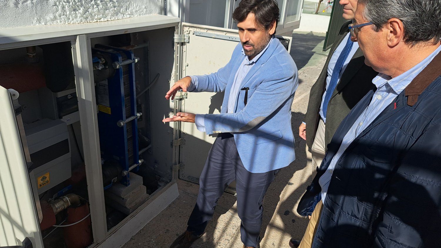 Diputación invierte 2,4 millones de euros en instalaciones para el uso de biomasa como calefacción en Ojén y Tolox
