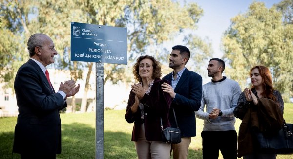 El parque de Martiricos tendrá una placa en homenaje al periodista José Antonio Frías Ruiz