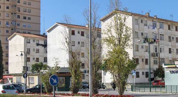 Adjudicada la obra para renovar el pavimento de Sagrada Familia y Herrera Oria y de la calle Solitario en Ciudad Jardín