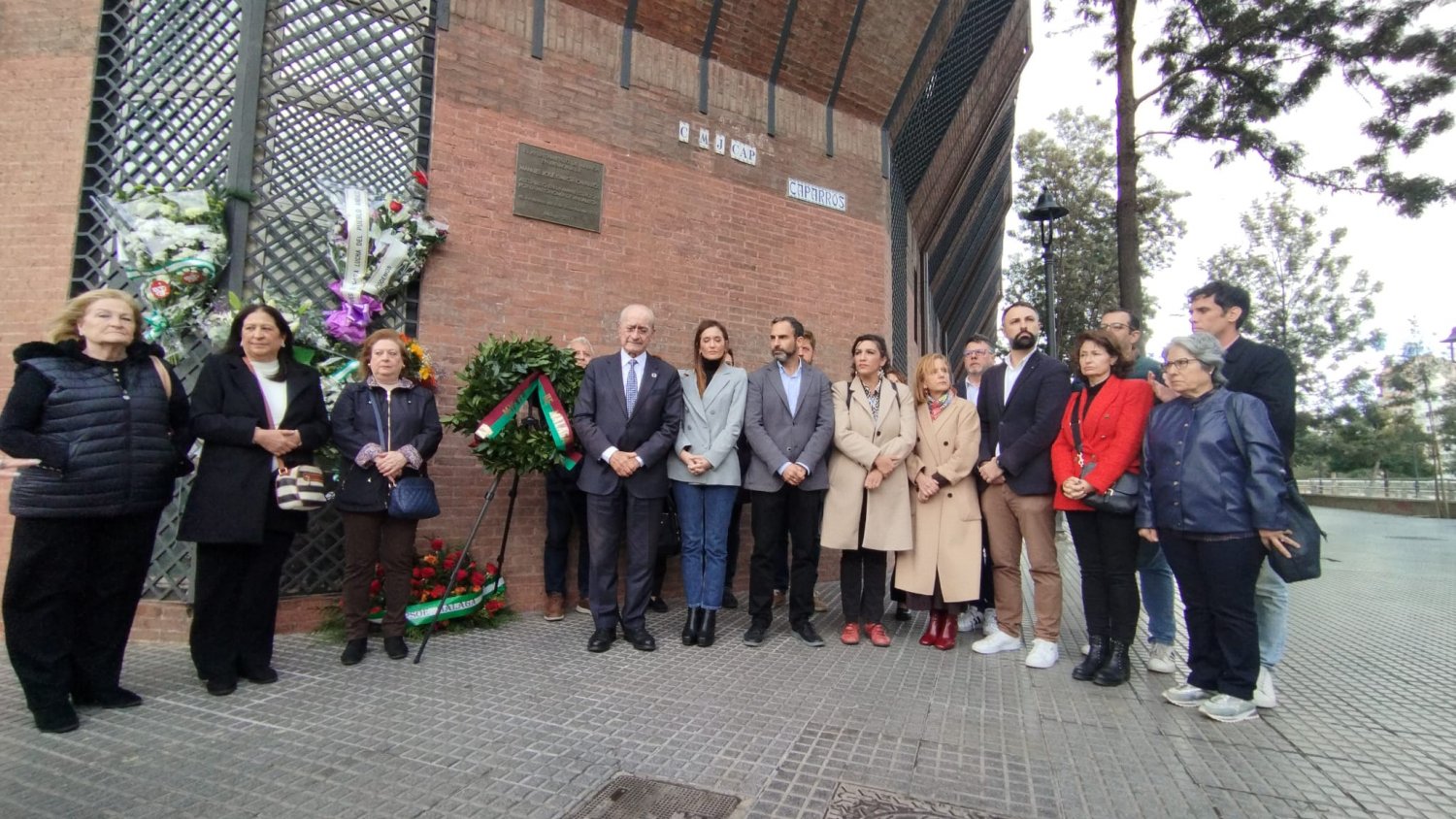 El Ayuntamiento de Málaga rinde homenaje a Manuel José García Caparrós tras 47 años desde su asesinato