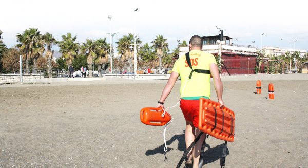 Abierto en Málaga el plazo de licitación del servicio de salvamento, socorrismo, primeros auxilios y asistencia sanitaria en las playas