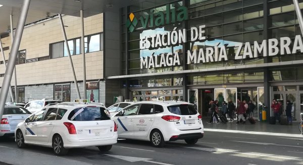 Aprobada la modificación de las tarifas del taxi para el 2025 en Málaga con nuevos precios y suplementos