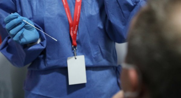 Málaga notifica 646 positivos en una jornada con cinco fallecidos por covid-19