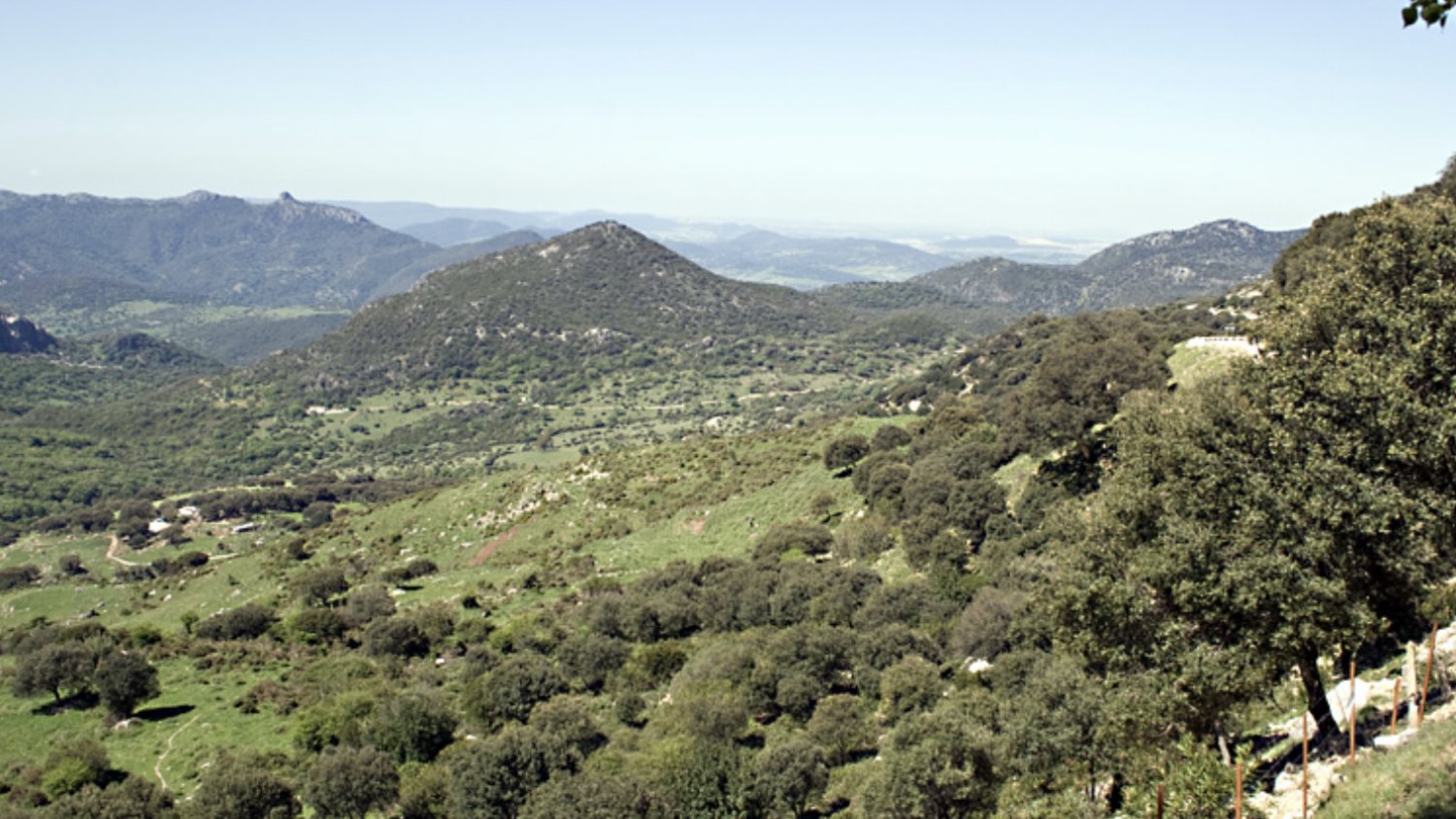 El 112 atiende en Andalucía 680 rescates y búsquedas en zonas de montaña durante 2024