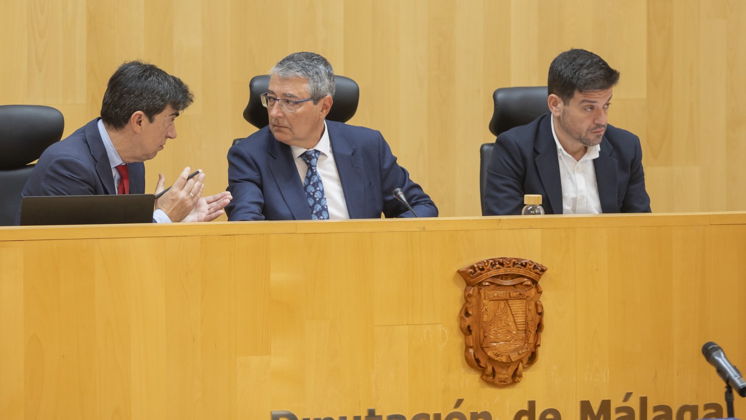 La Diputación aprueba los presupuestos y la Concertación para 2025, que multiplica por diez la partida para mejorar la gestión del agua 