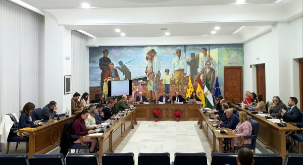 Rincón de la Victoria da luz verde de forma inicial al presupuesto para 2025 que asciende a 57,2 millones de euros