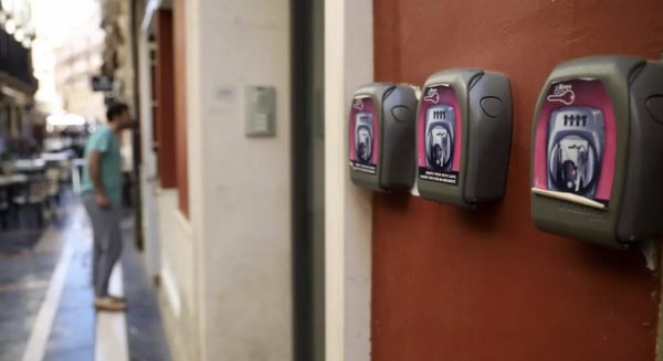 Aprobada en Málaga la primera normativa para limitar los pisos turísticos en 43 barrios