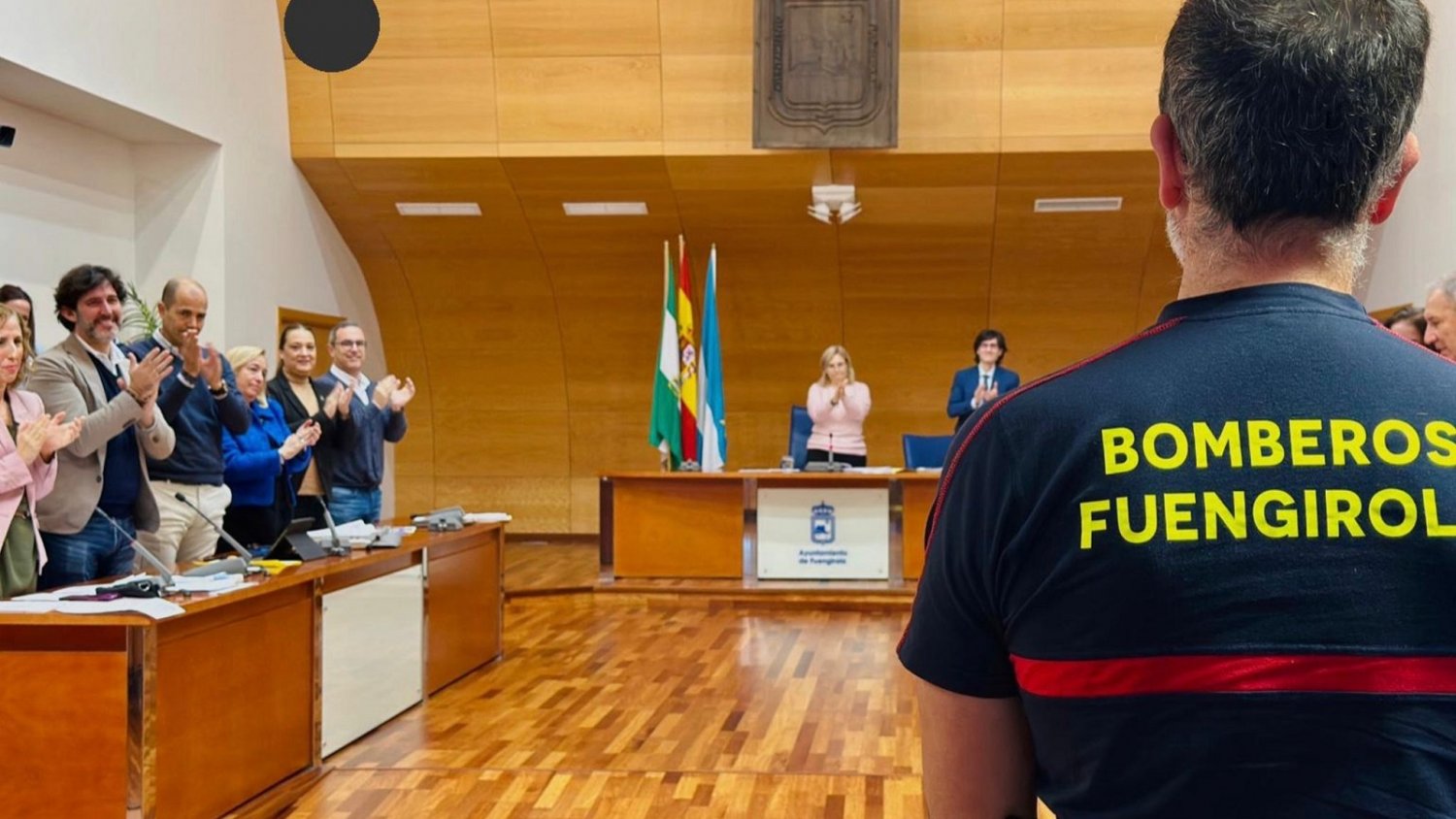 Fuengirola aprueba la concesión de la Medalla de Oro de Bomberos a los componentes del cuerpo desplazados a Valencia