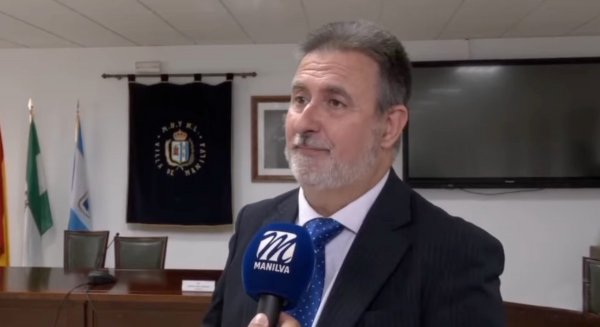 Vox propone mejorar la organización municipal para evitar decisiones precipitadas en el Ayuntamiento de Manilva