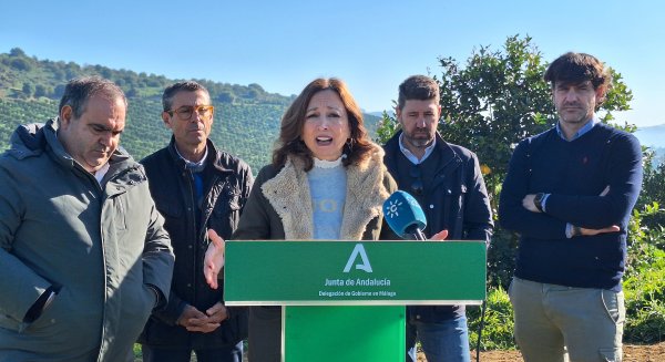La delegada del Gobierno garantiza la defensa 'con uñas y dientes' del sector agrario malagueño frente a acuerdos como el de Mercosur