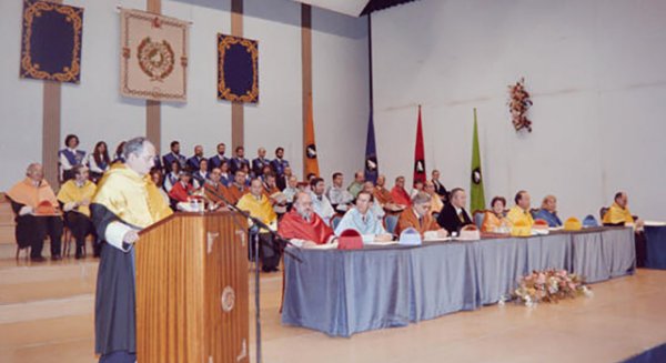 Fallece Manuel Patarroyo, creador de la primera vacuna contra la malaria y doctor honoris causa de la UMA