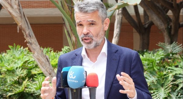 El PSOE acusa a la Junta de excluir a la Axarquía de las ayudas por la DANA