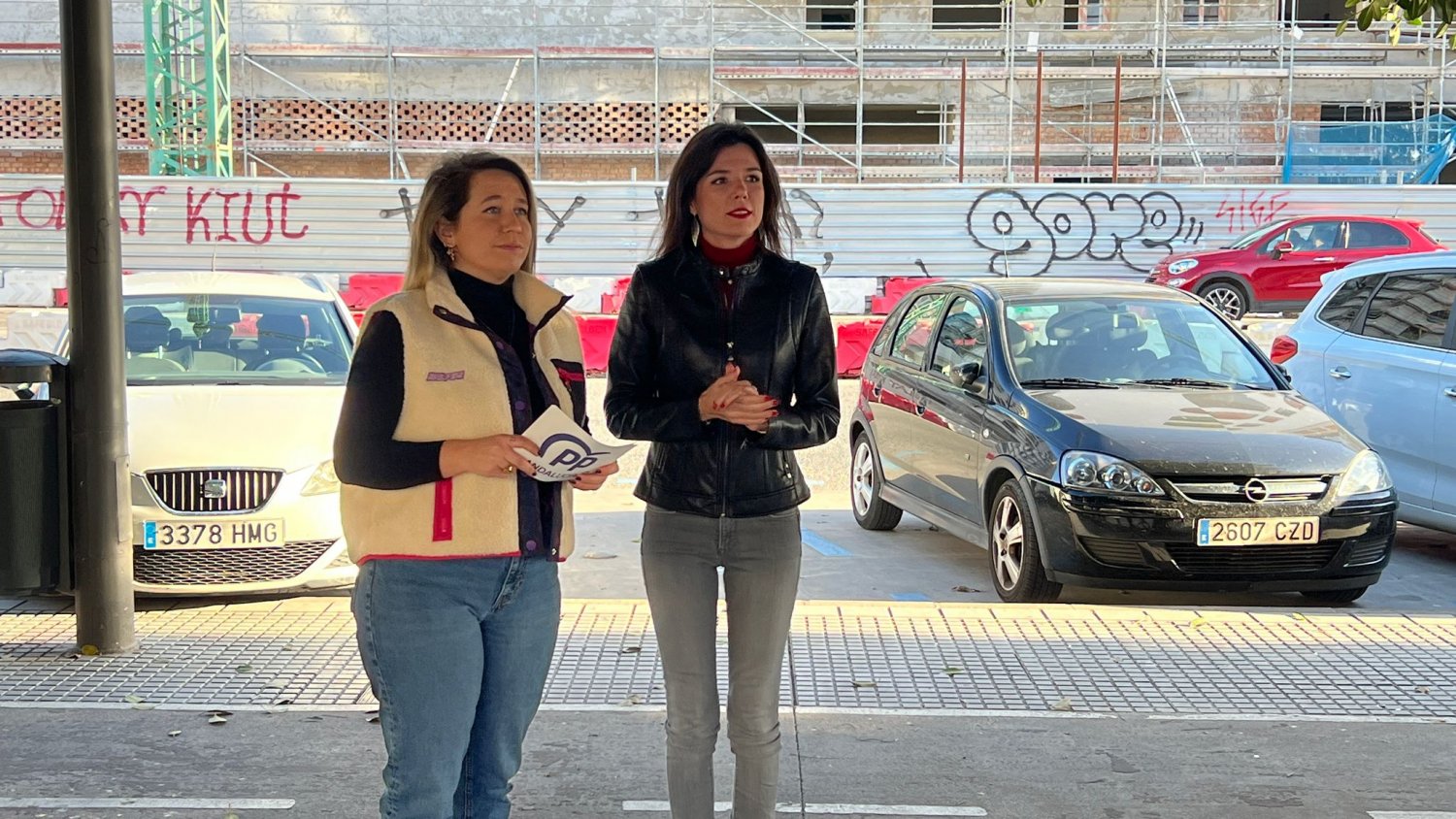 El PP de Málaga afea a Sánchez “su malhacer” en la política de vivienda e insta a desbloquear la ley antiokupa