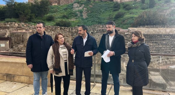 El PSOE exige 'medidas urgentes' para preservar La Alcazaba porque 'el patrimonio más visitado de Málaga está apuntalado'